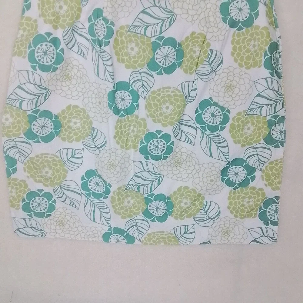 LOFT 100% Cotton Casual Short Skirt Size 12 Petite in White‎ Green Floral Design